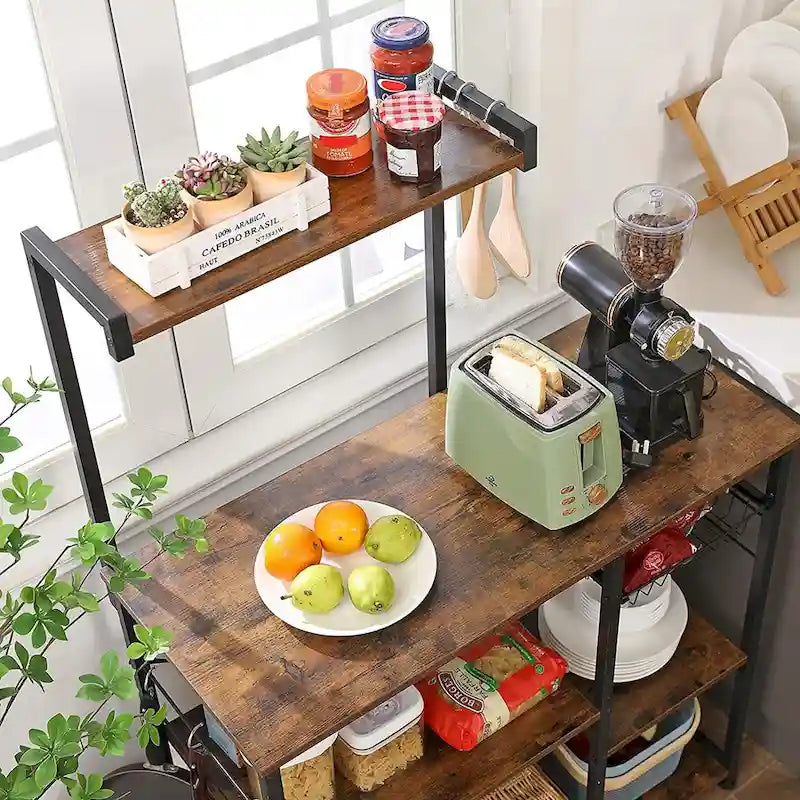 Étagère de cuisine style rustique avec panier métallique et 6 crochets en S, parfaite pour micro-ondes ou four - 35,4L x 15,7W x 52H