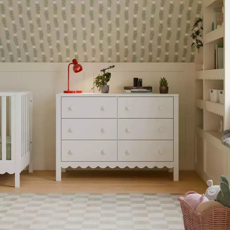 Scallop 6-Drawer Dresser